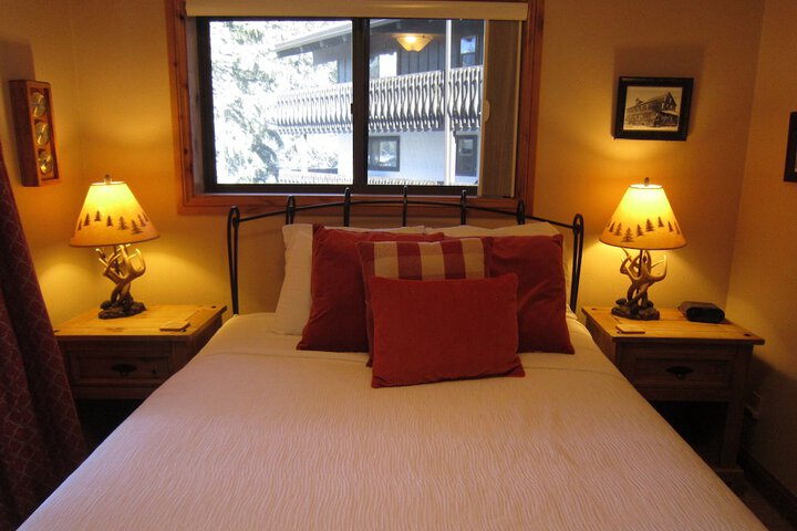 Room 17 of 121