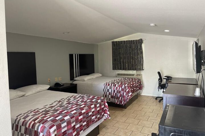 Room 16 of 17