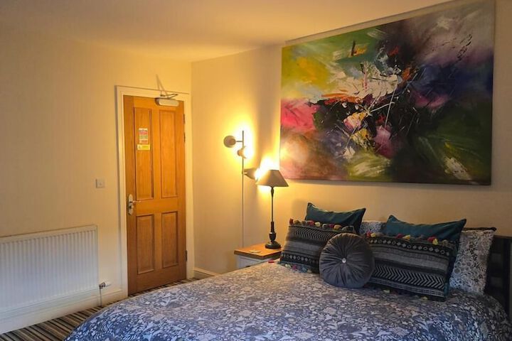 Room 7 of 39