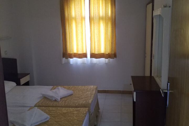 Room 11 of 86
