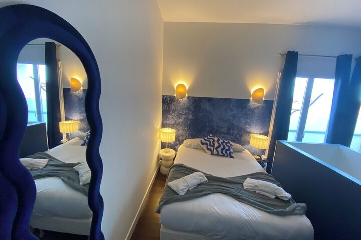 Room 9 of 59