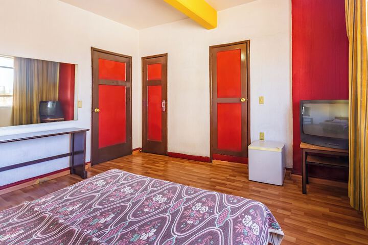 Room 10 of 39