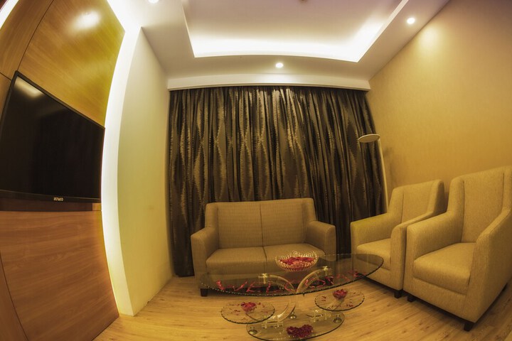 Room 14 of 43