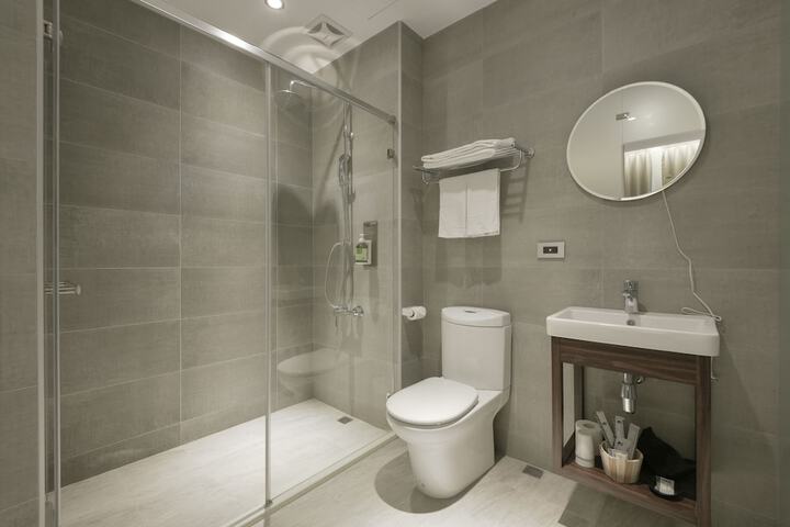 Room 45 of 51