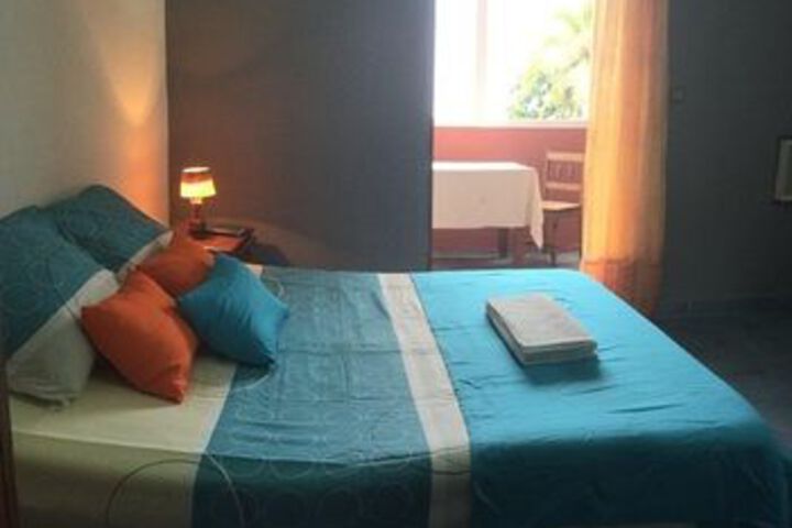 Room 3 of 6