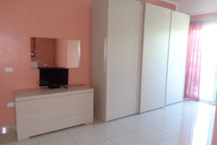 Room 32 of 91