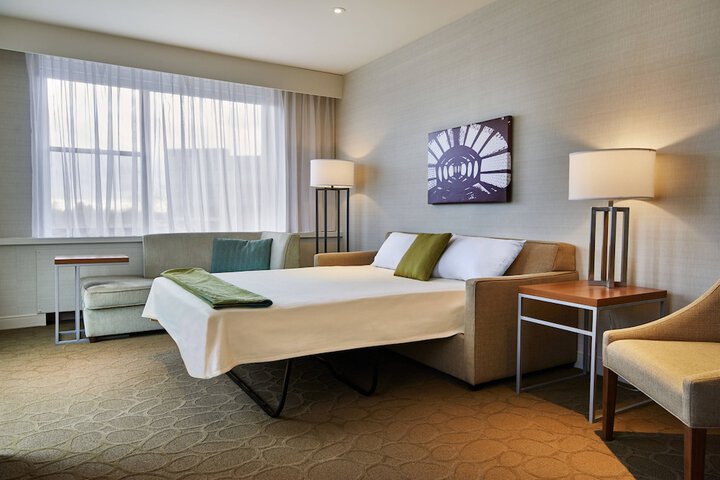 Room 3 of 47