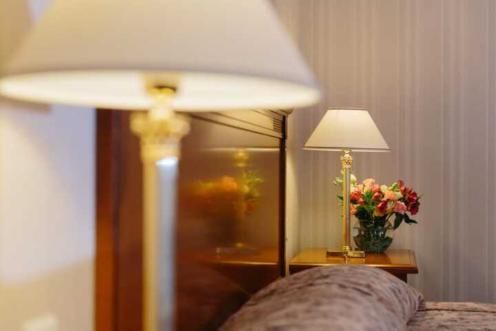 Room 23 of 117