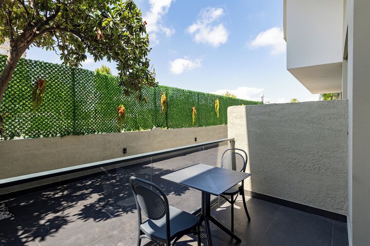 Terrace/Patio 80 of 111