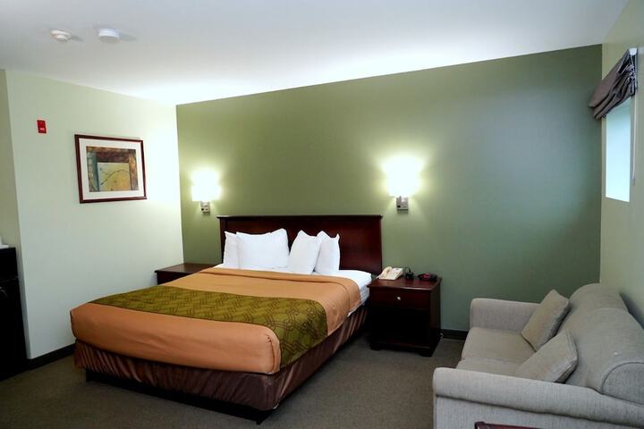 Room 21 of 36