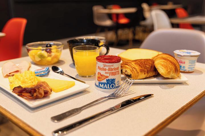 Breakfast meal