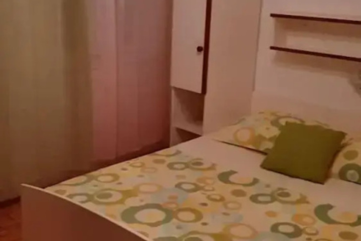 Room 5 of 20