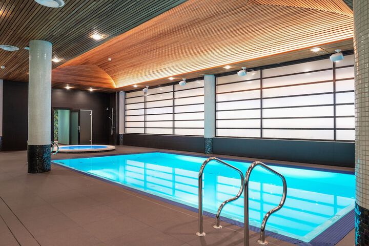 Pool 38 of 85