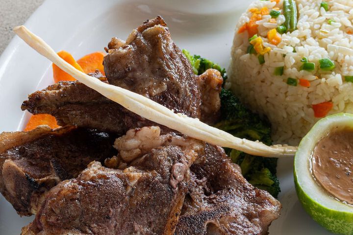 Dining 54 of 108