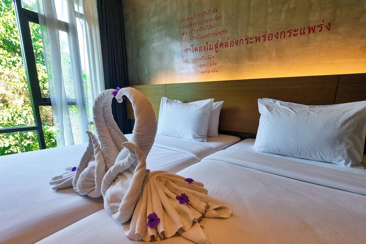 Room 5 of 46
