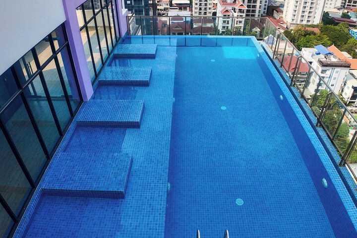 Pool 17 of 40