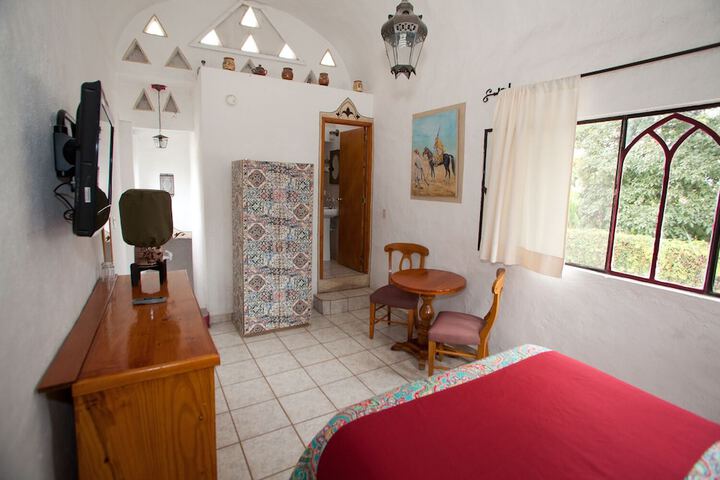 Room 29 of 87