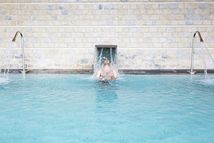 Pool 29 of 65