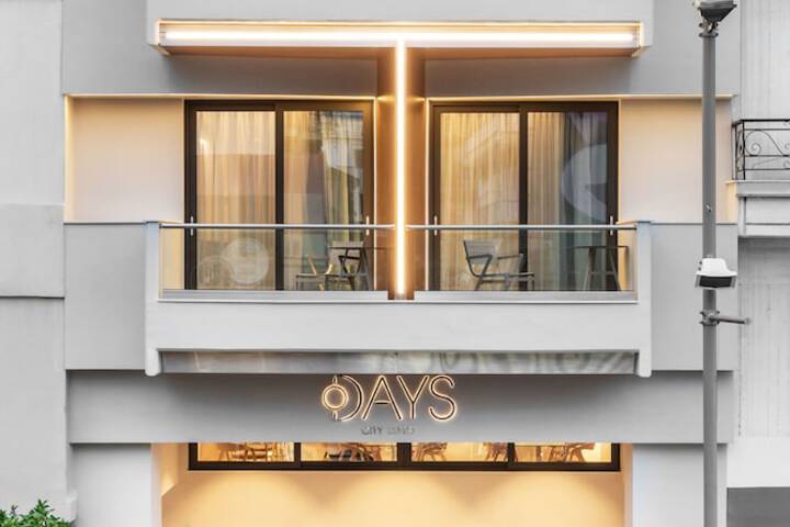 Exterior of DAYS City Suites