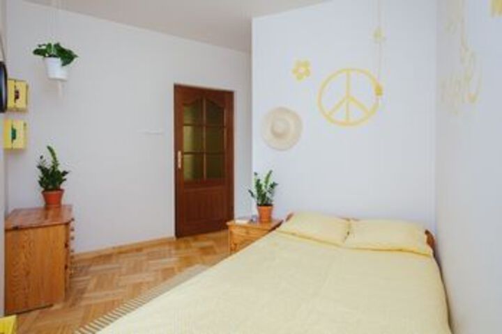 Lucka Rooms Yellow Submarine B24.1
