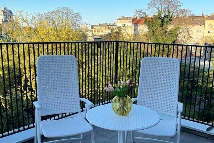 Terrace/Patio 16 of 24