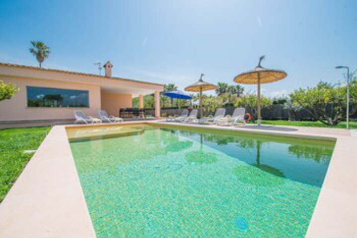 Pool 18 of 42