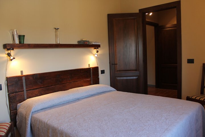 Room 6 of 64