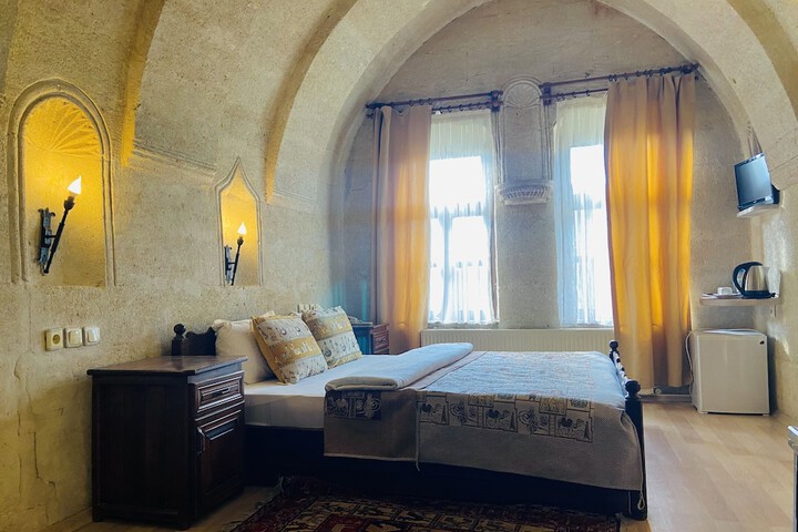 Room 7 of 86