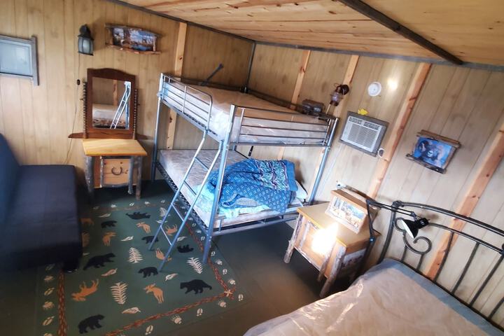 Room 7 of 42