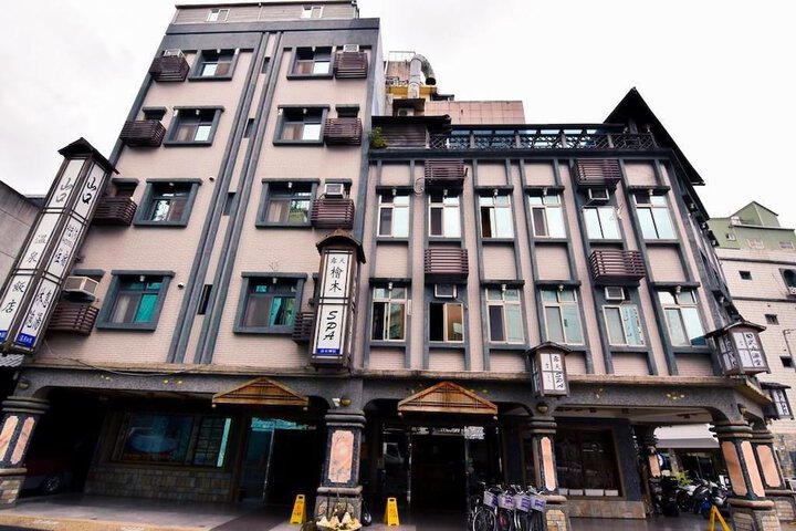 Hotel 65 of 65