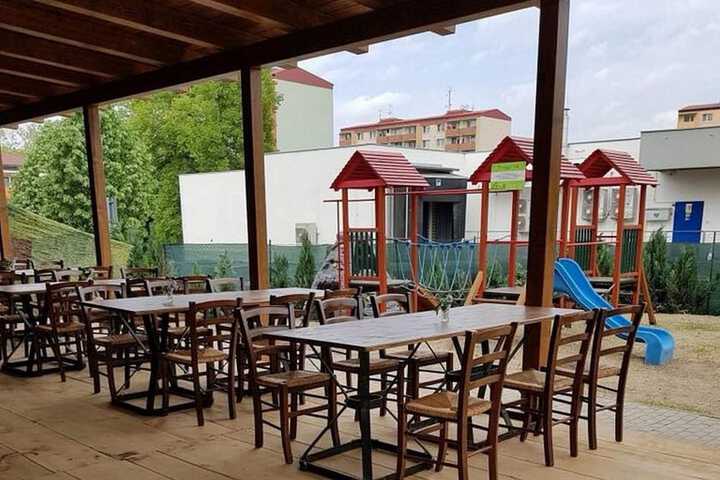 Terrace/Patio 24 of 25