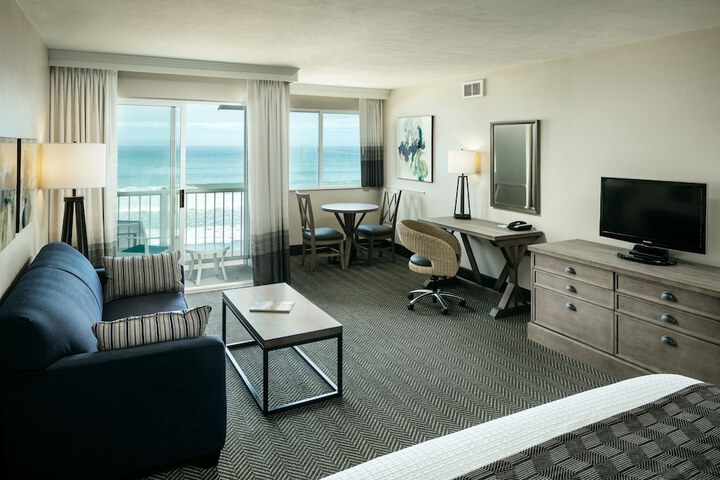 Room 6 of 46