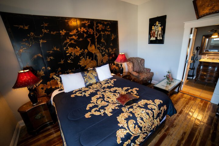 Oriental Premium Sytle King Bed (129 of 139)