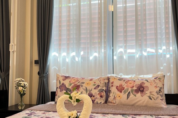 Room 114 of 272