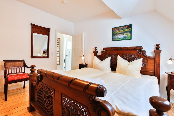 Room 16 of 131