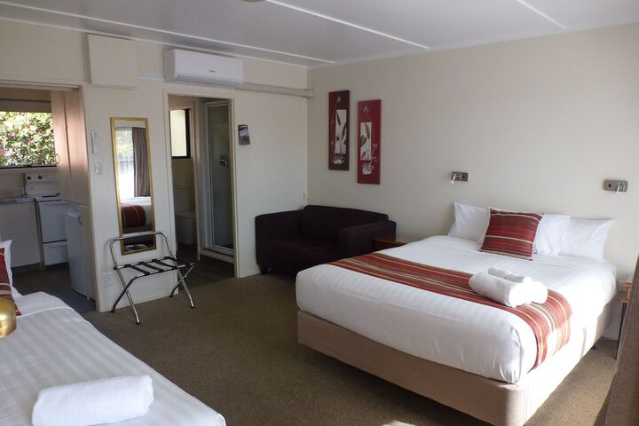 Room 22 of 86