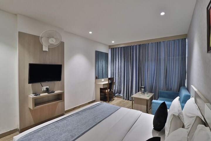 Room 14 of 56