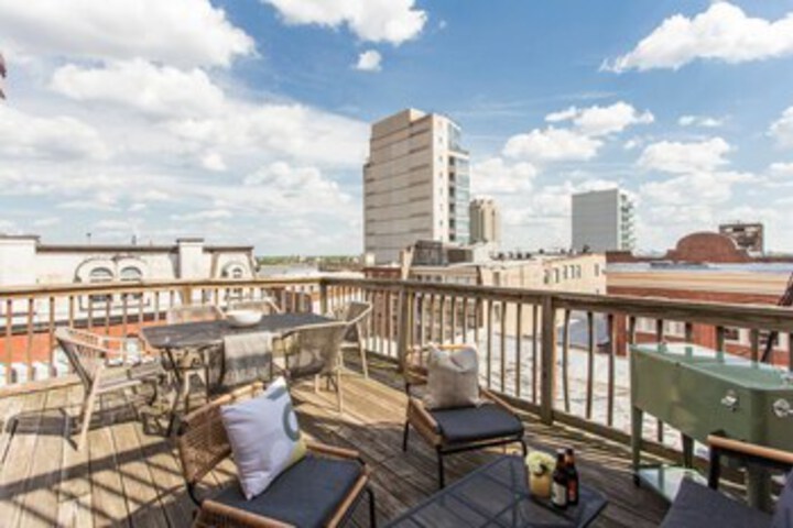 Exterior of Spacious 2 BR Apt in Center City by Domio
