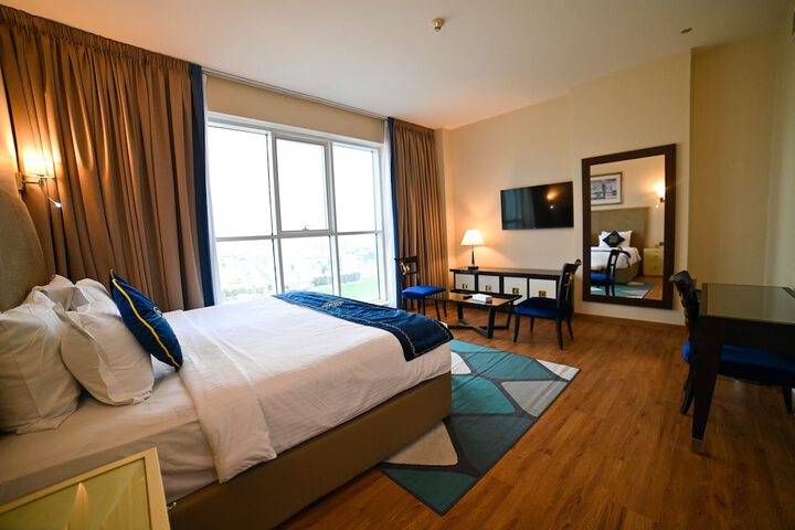 Room 20 of 48