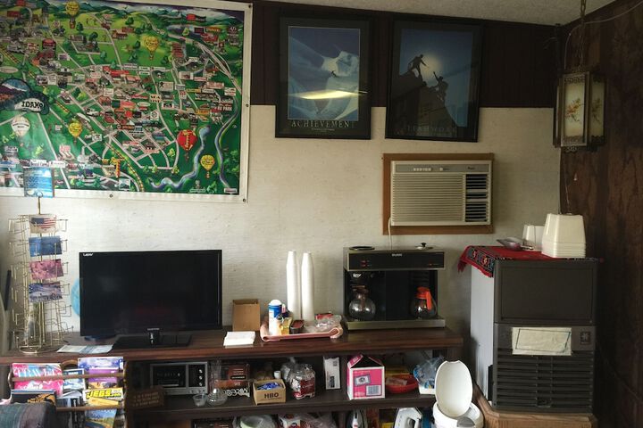 Hotel Interior 7 of 37