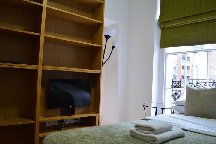 Room 7 of 50