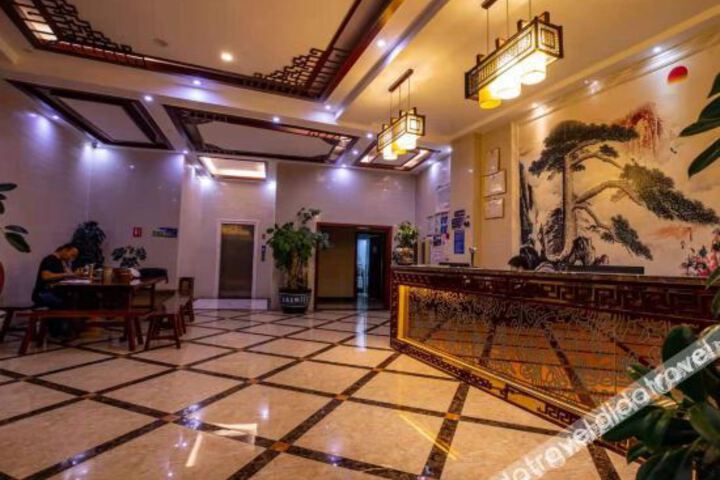 Hotel Interior 5 of 15