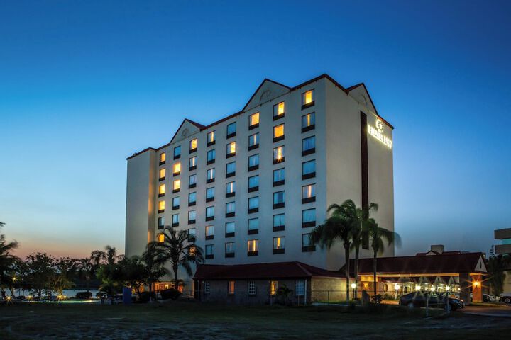 Hotel 38 of 40