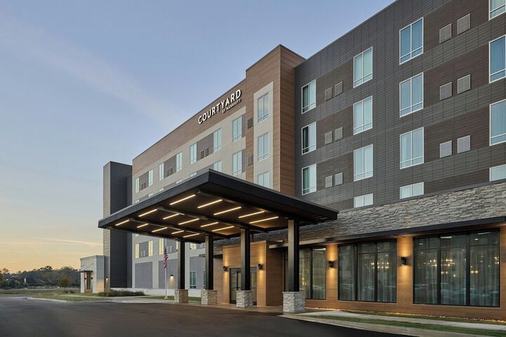Exterior of Courtyard by Marriott Huntsville-Madison