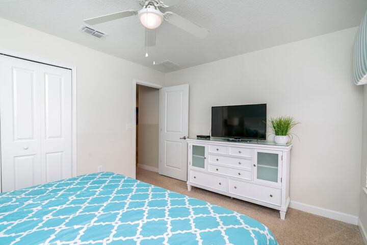 Room 5 of 46