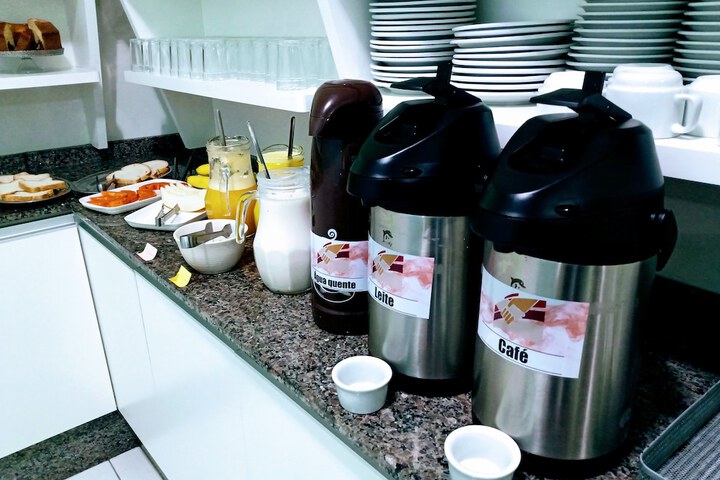 Breakfast/Coffee Service 18 of 29