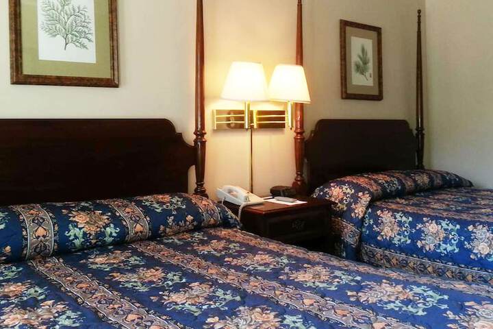 Basic 2 Double Beds (9 of 11)