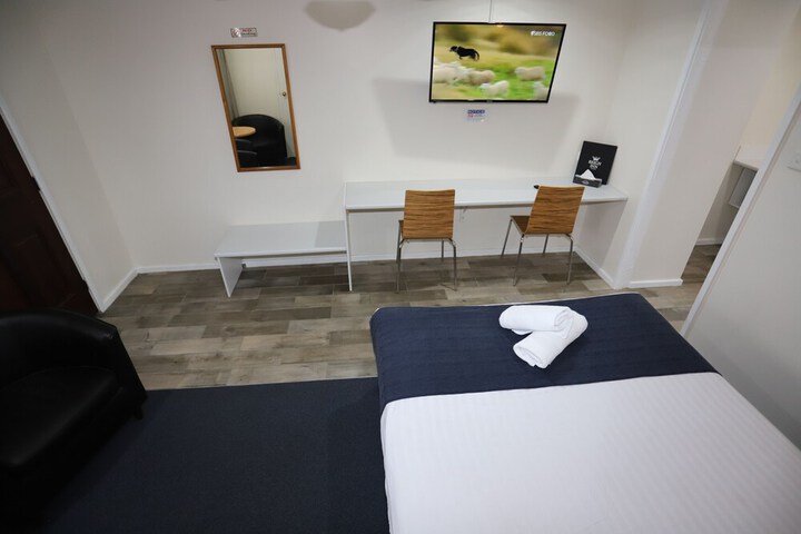 Room 56 of 121