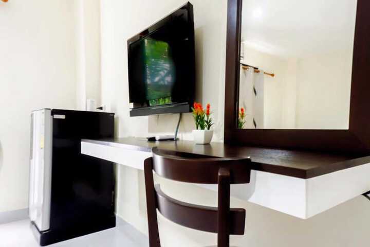 Room amenity