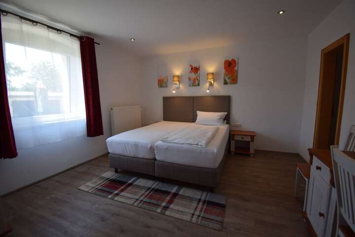 Room 21 of 71